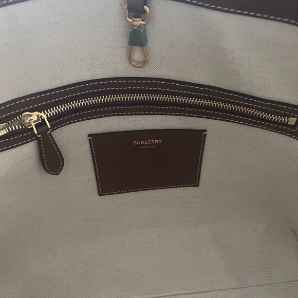 New Authentic Burberry Medium Soft TB Monogram Leather Tote - Picture 5 of 9